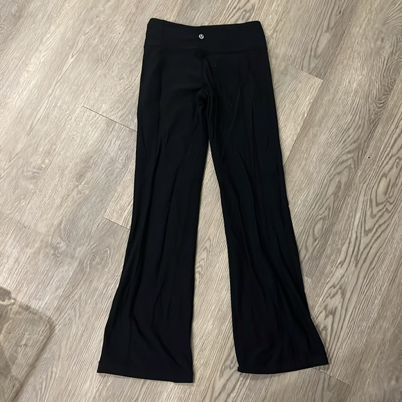Reversible Lululemon Yoga pants - Picture 2 of 3